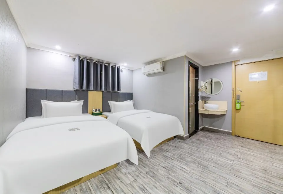 Yimi Hotel (Sun Yat-sen University Cancer Hospital Quzhuang Subway Station)