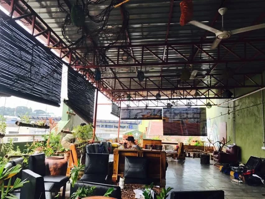 Birdnest Collective Cafe & Guesthouse