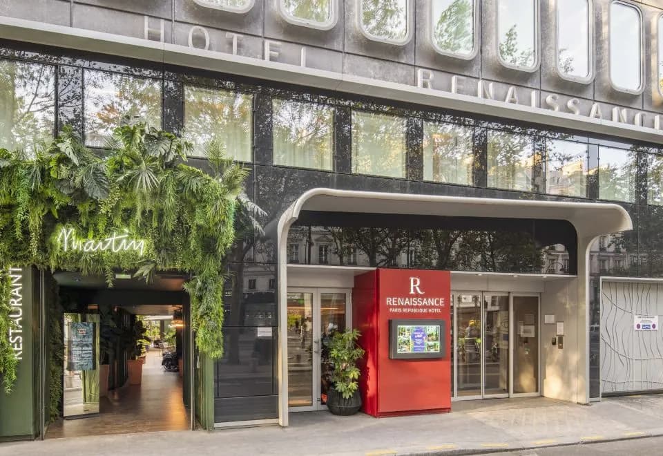 Renaissance Paris Republique Hotel & Spa