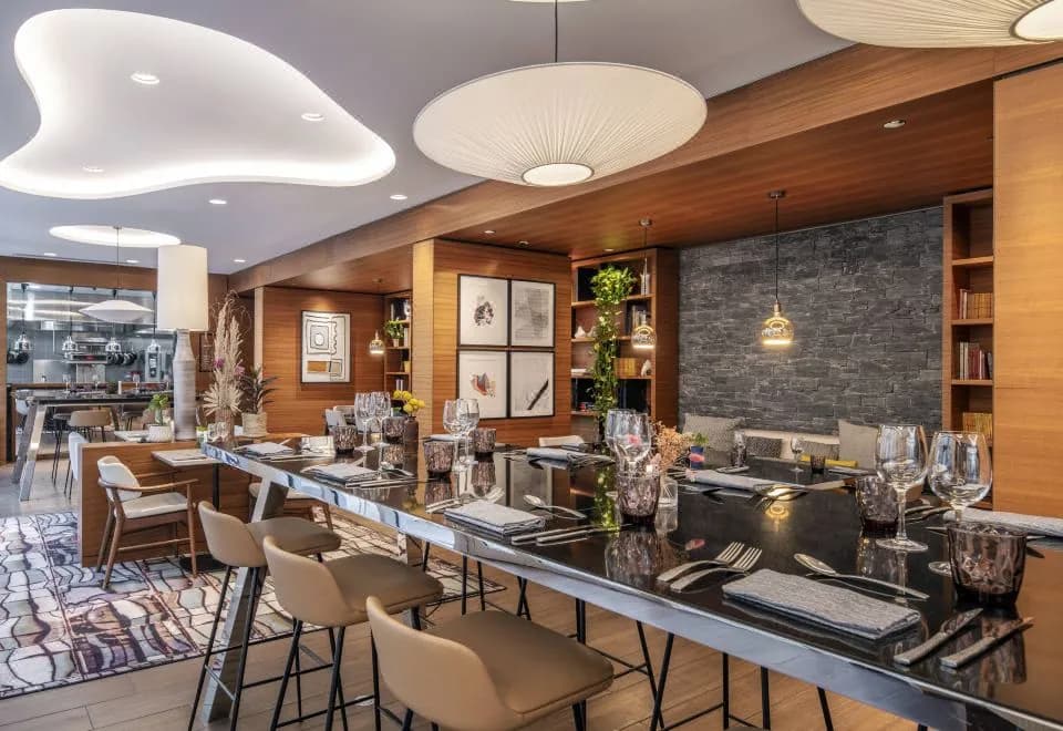 Renaissance Paris Republique Hotel & Spa