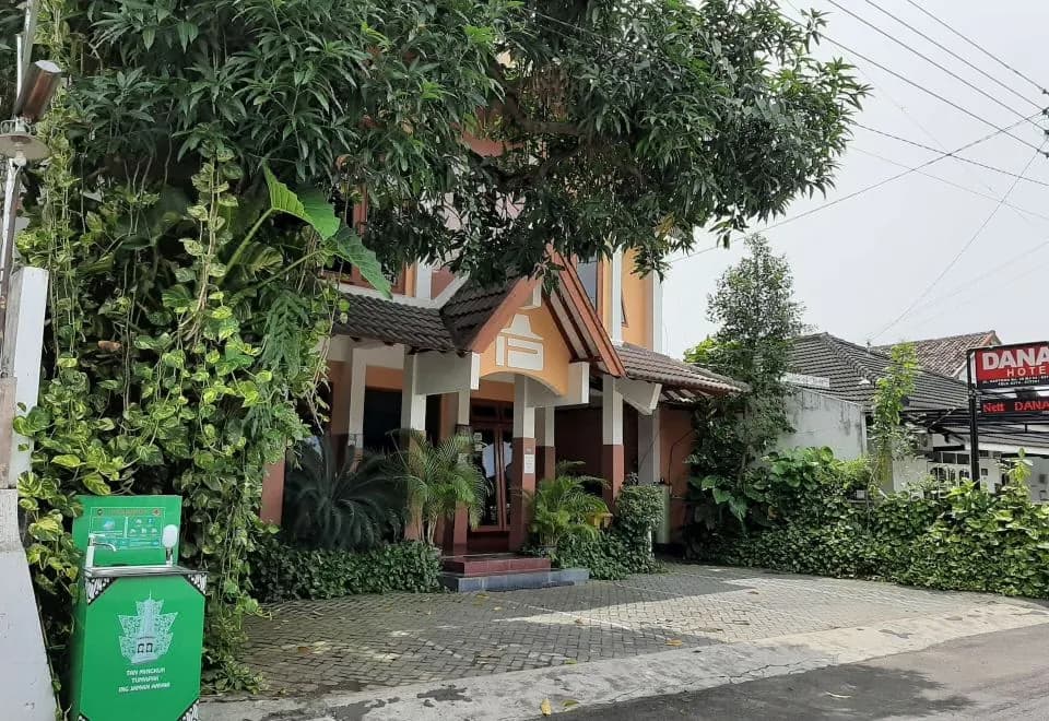 Hotel Dana