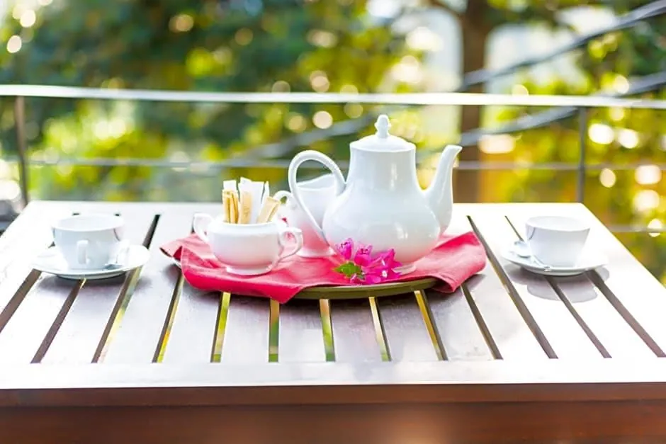 Hotel Yo