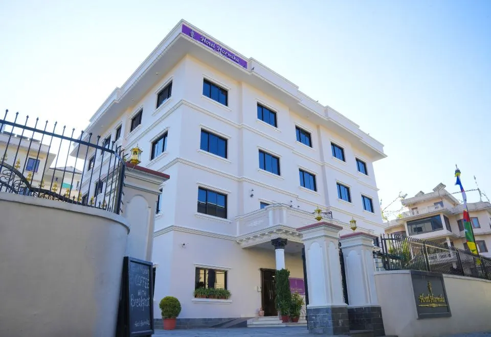 Hotel Harmika