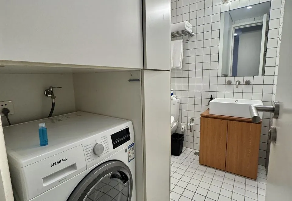 baseLIVING WENDING Serviced Apartment
