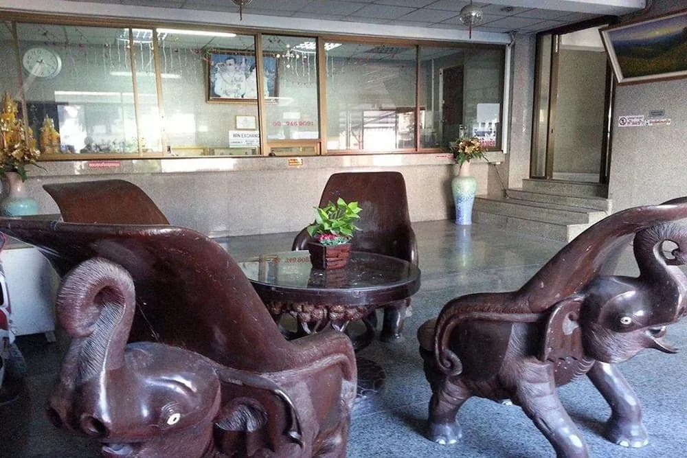 Win Bangna Hotel