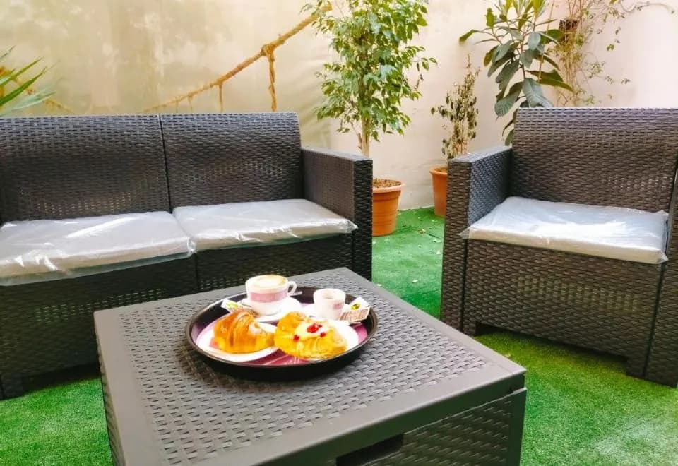 Lanzies Guesthouse