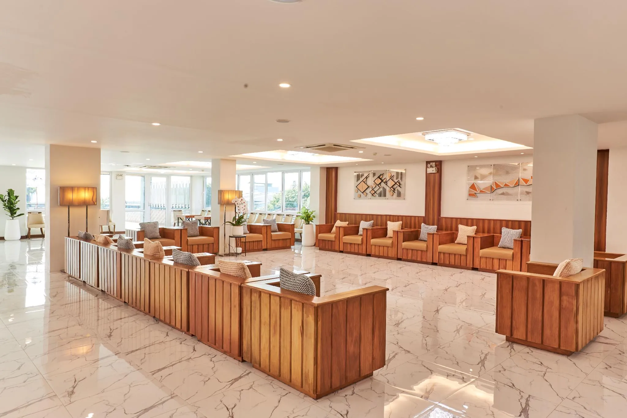 NJoy Prestige  Grand Hotel Don Mueang