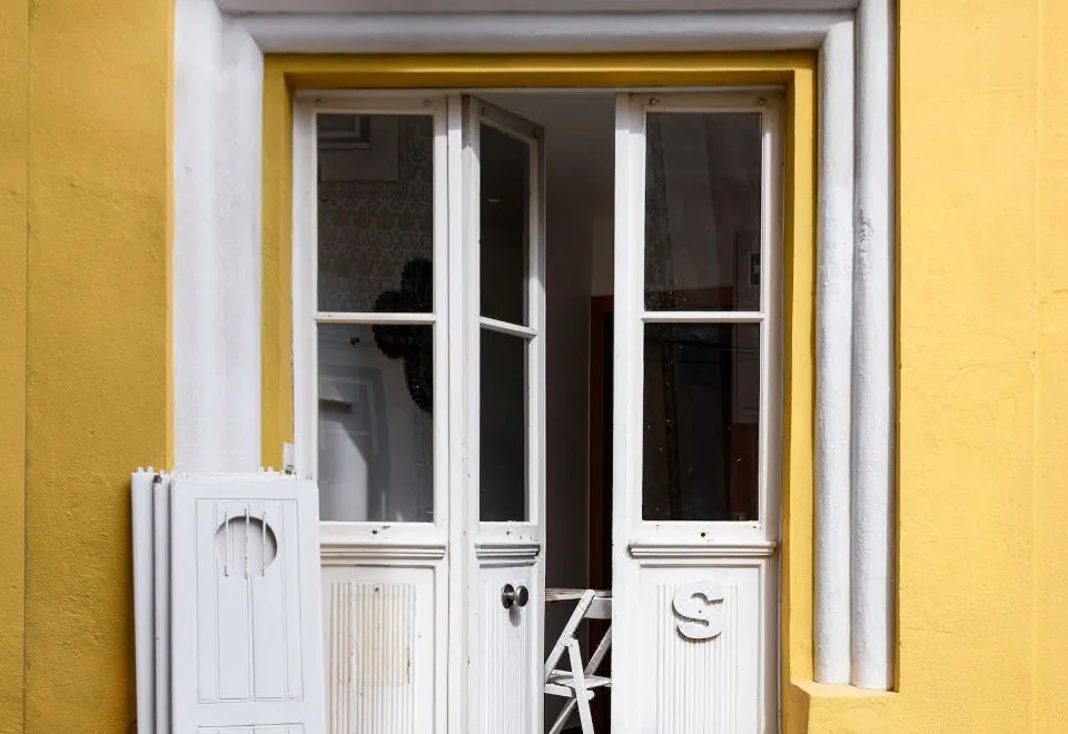 Alfama Yellow House