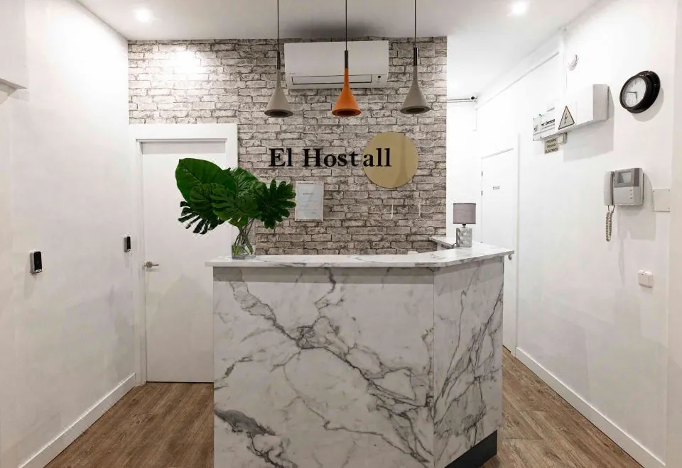 El Hostall