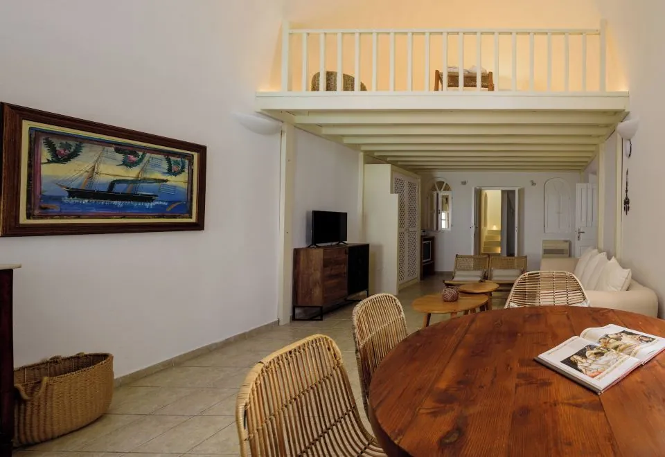 Revelis Villa & Canava