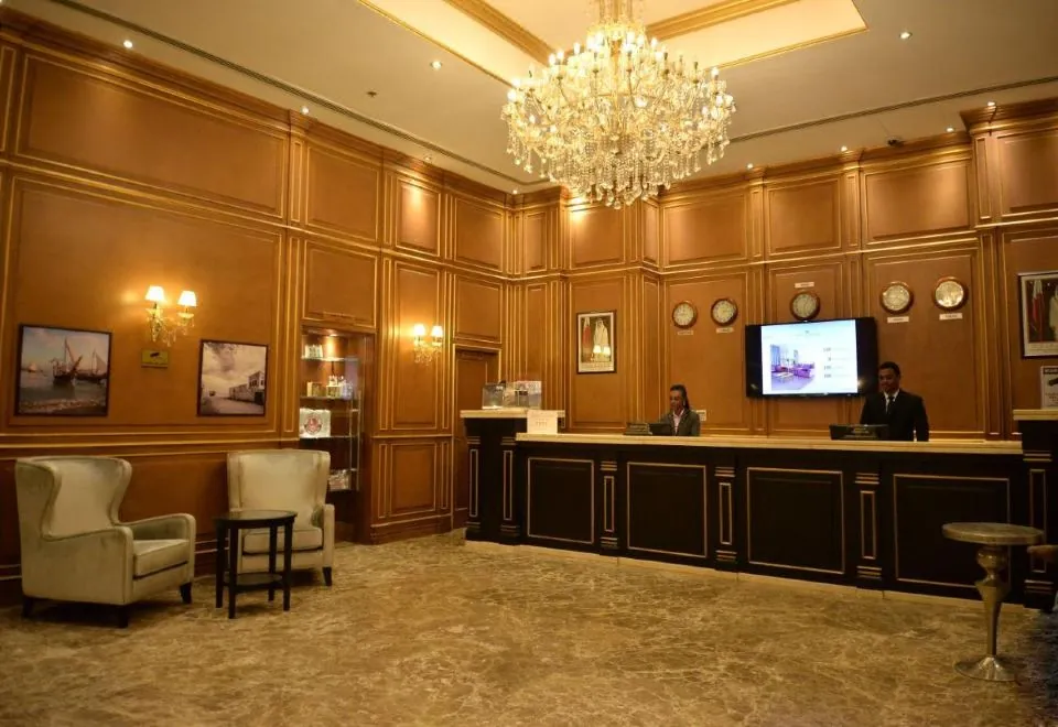 Strato Hotel by Warwick