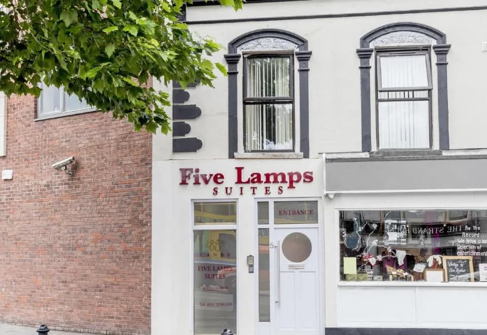 Five Lamps Suites
