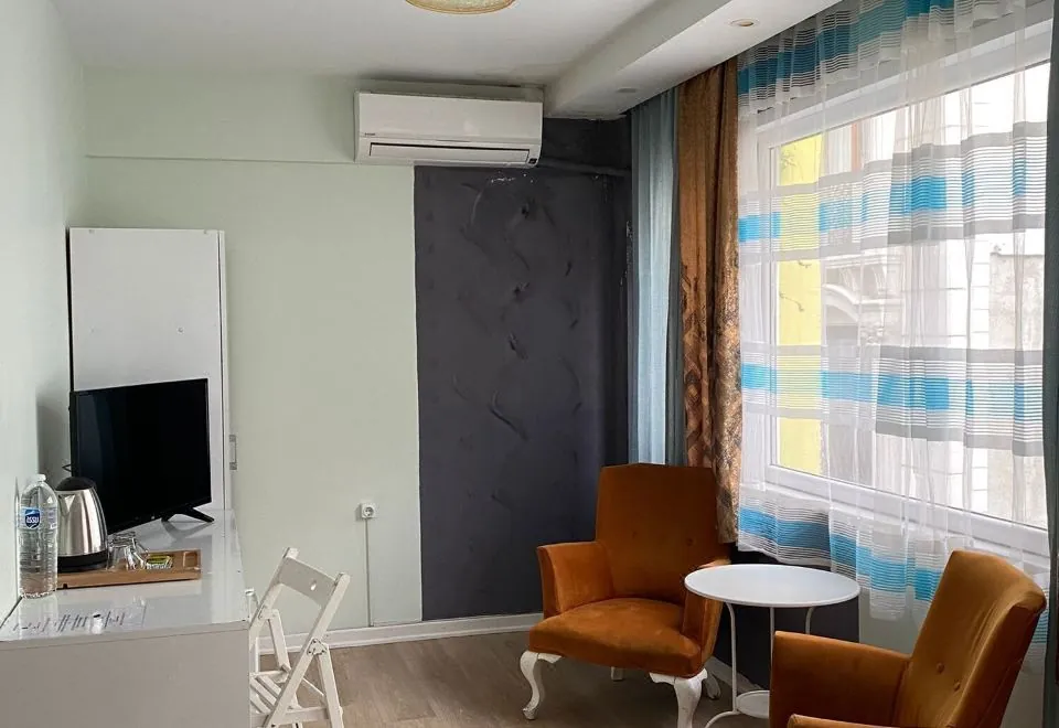 Rodin Suites