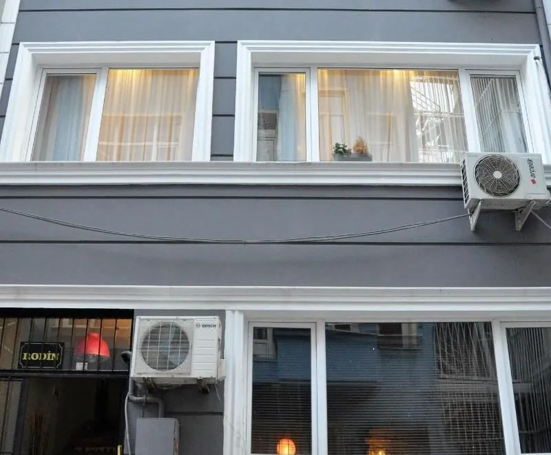 Rodin Suites