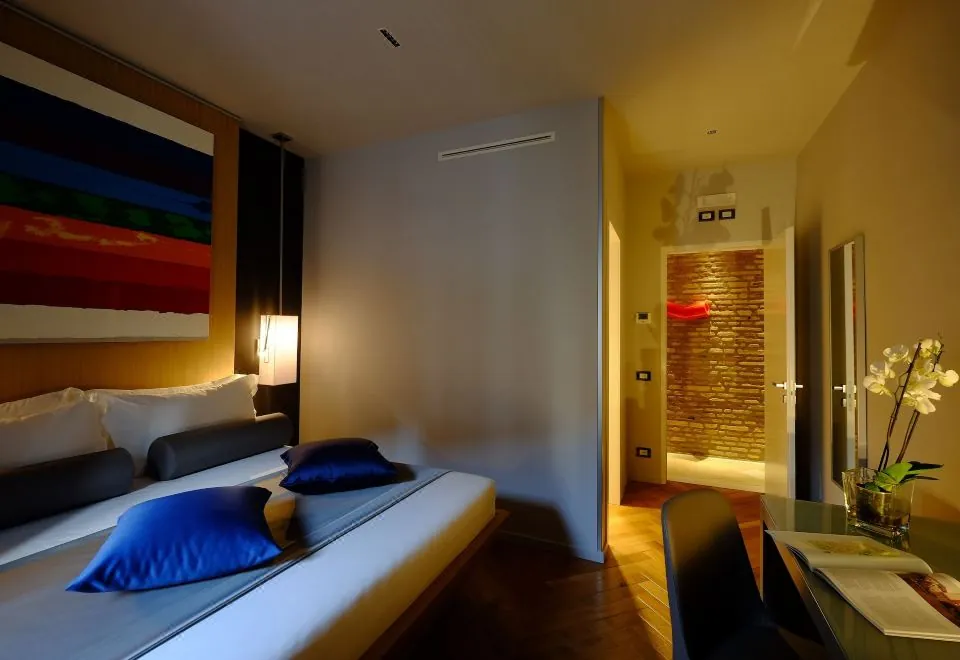 Navona Rooms
