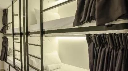 OYO 90121 Summer House Bed & Café