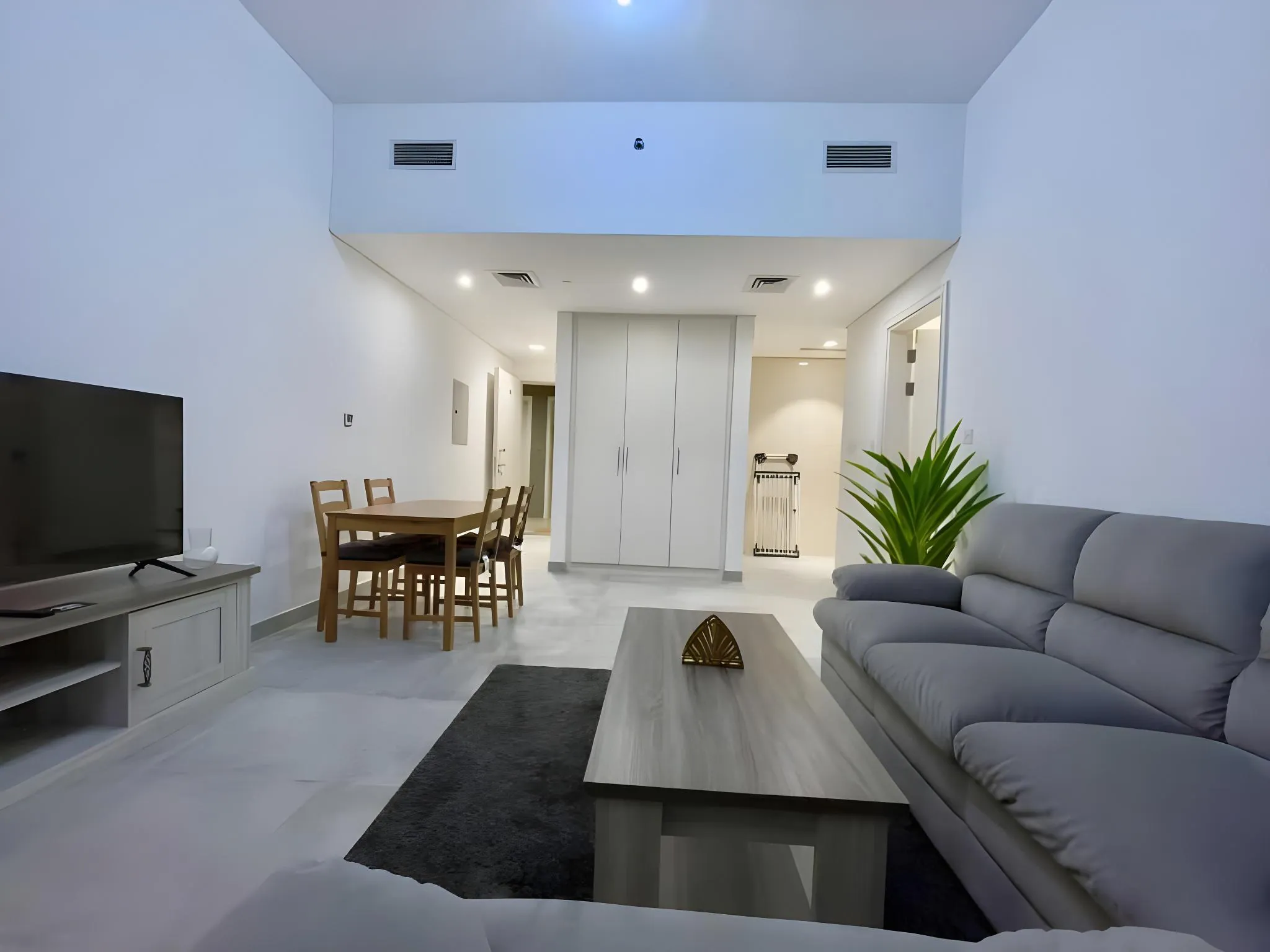 City View Furnished Apartment in Palette Tower in Tourist Club Area