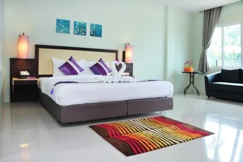 Am Surin Place Phuket