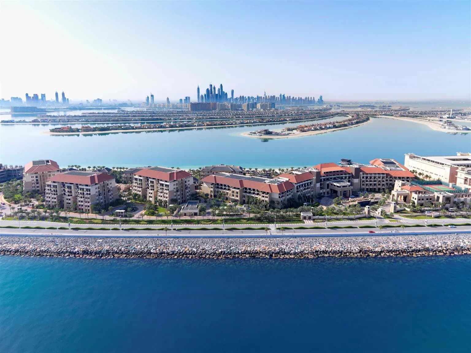 Sofitel Dubai The Palm Luxury Apartments Hotel