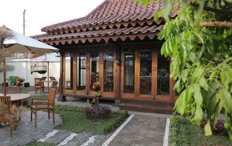 Dem Ayem Heritage Guest House