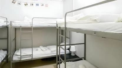 Crown Sea Hostel
