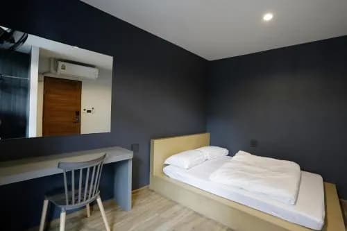 19a Hostel