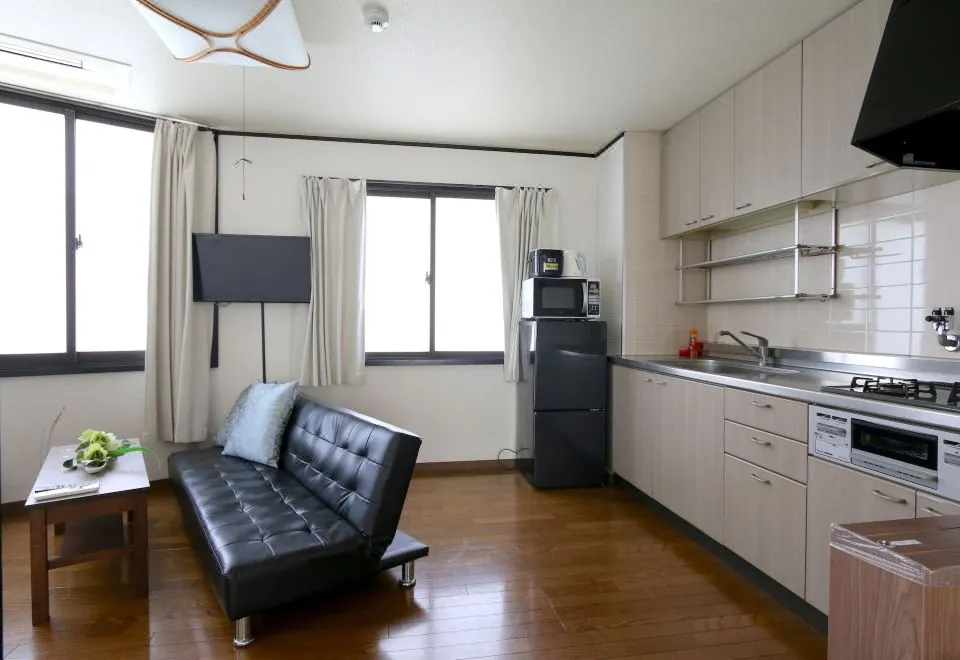 Liz Guest House Nakazakicho