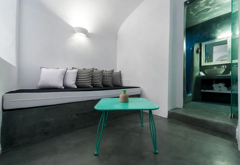 Modernity Suites