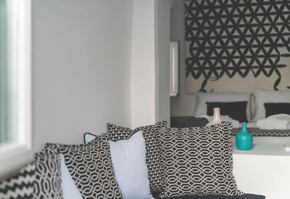 Modernity Suites