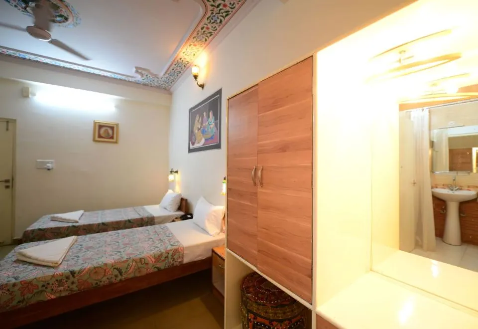 Chitra Katha - A Story Per Stay