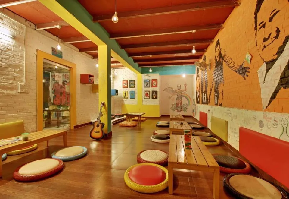Bedweiser Backpackers Hostel