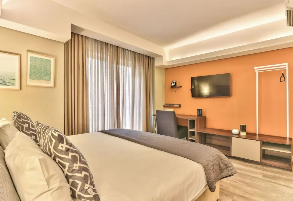 Wink Aparthotel