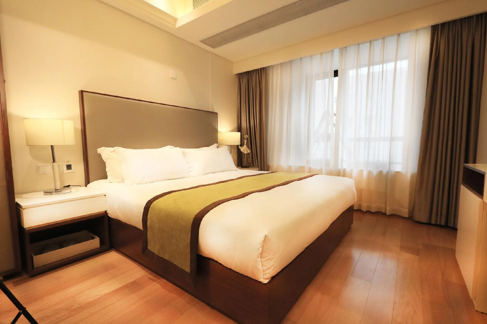 Yuju Apartment Hotel (Shanghai Dapuqiao)
