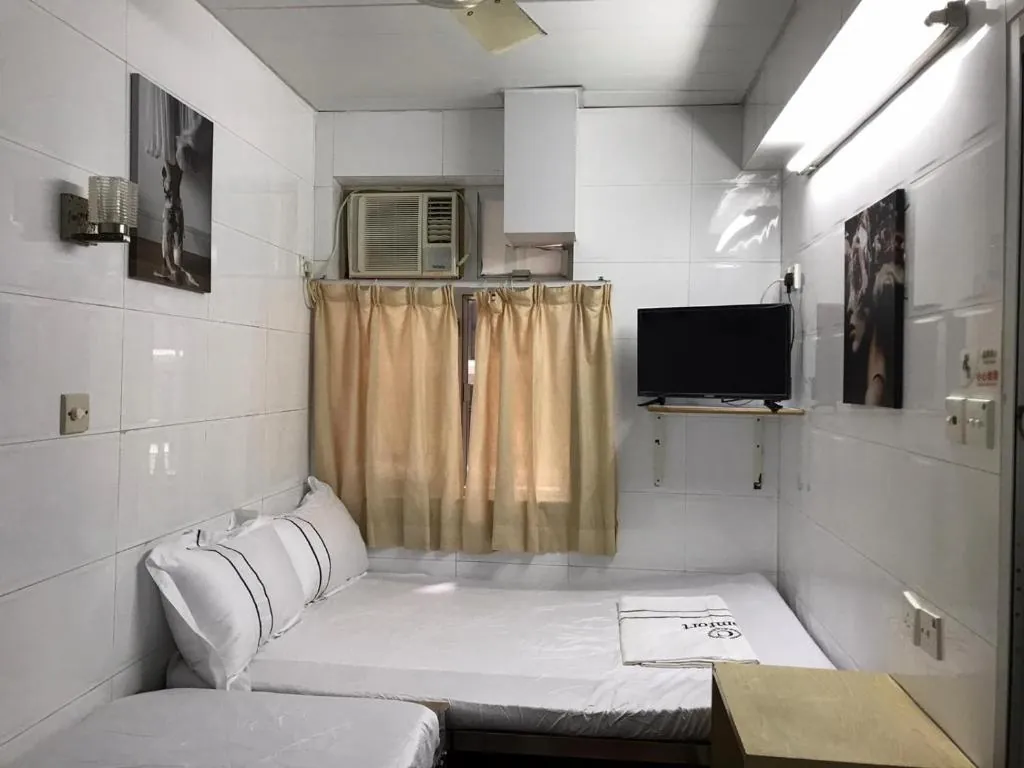 HK INTERNATIONAL HOSTEL