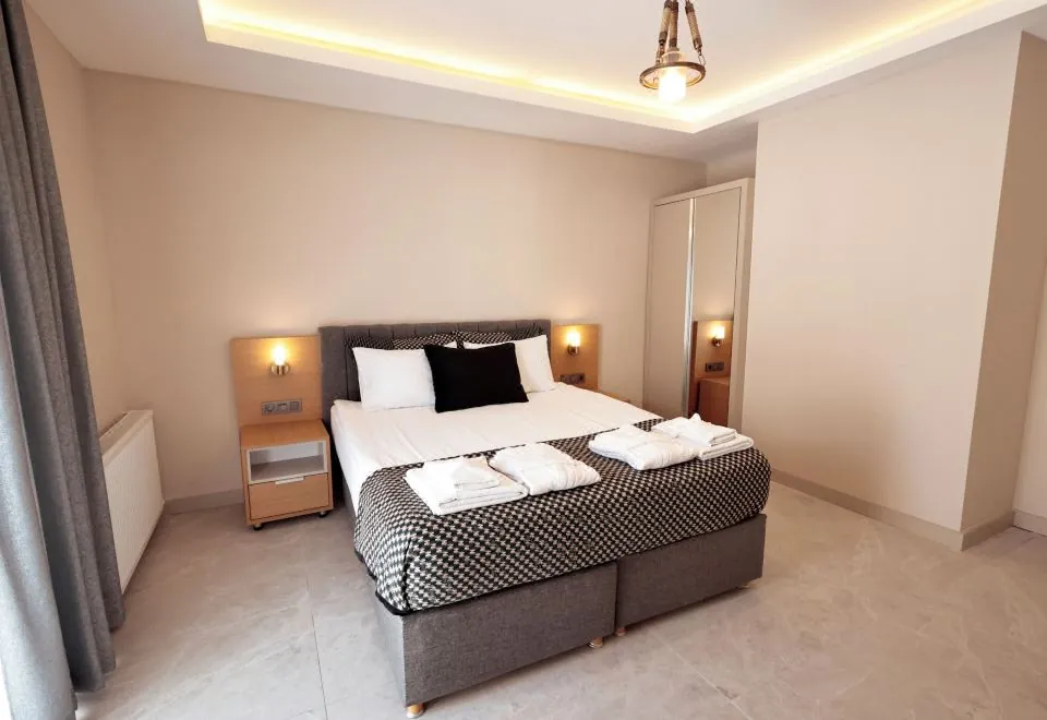 Mustang Suite Hotel