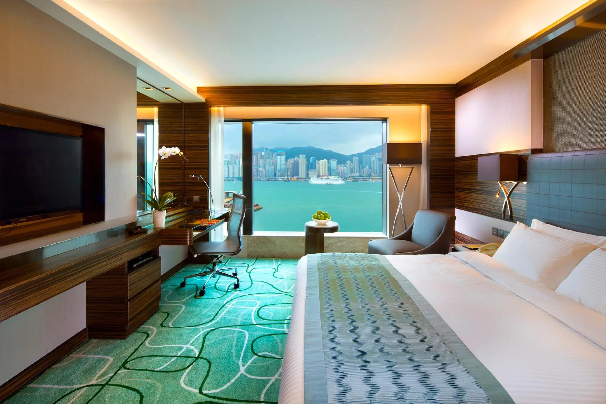 New World Millennium Hong Kong Hotel