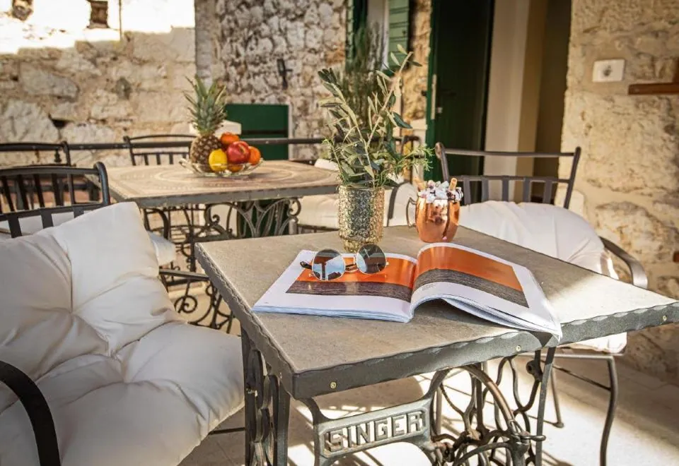 Theatre luxury rooms