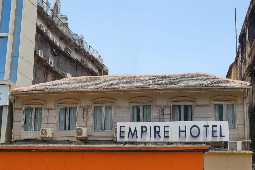 Empire Hotel - Grant Road