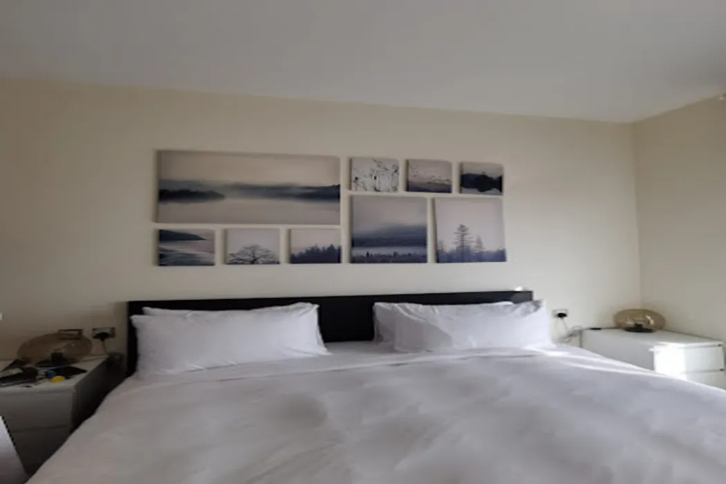 Al Manzil Residence & Suites