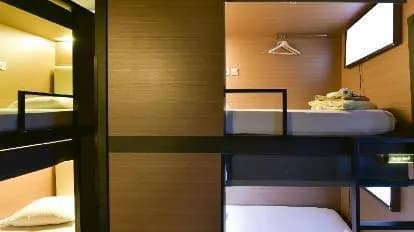 Chic Capsule Otel