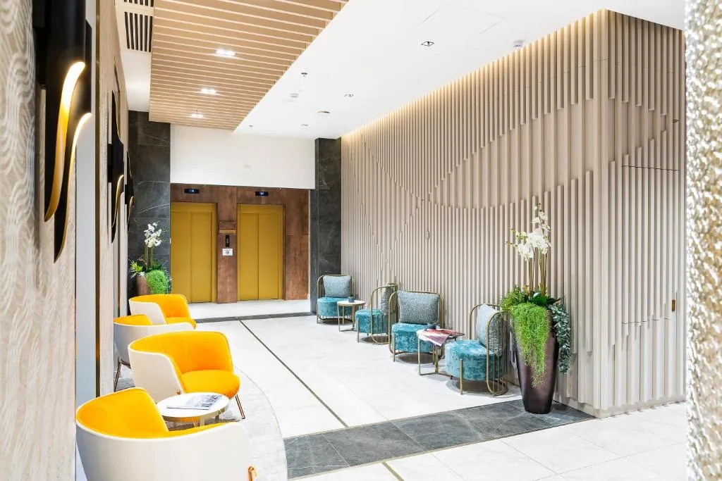 Three Corners Avenue Hotel