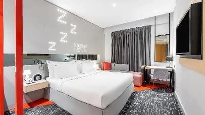 Studio M Arabian Plaza Hotel & Hotel Apartments