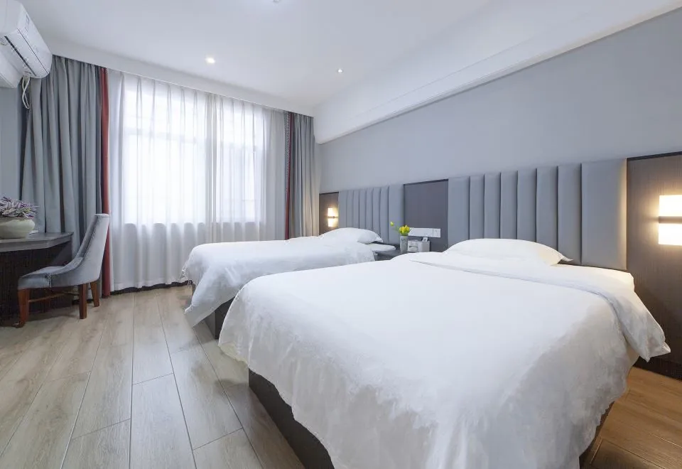 Dade Hotel