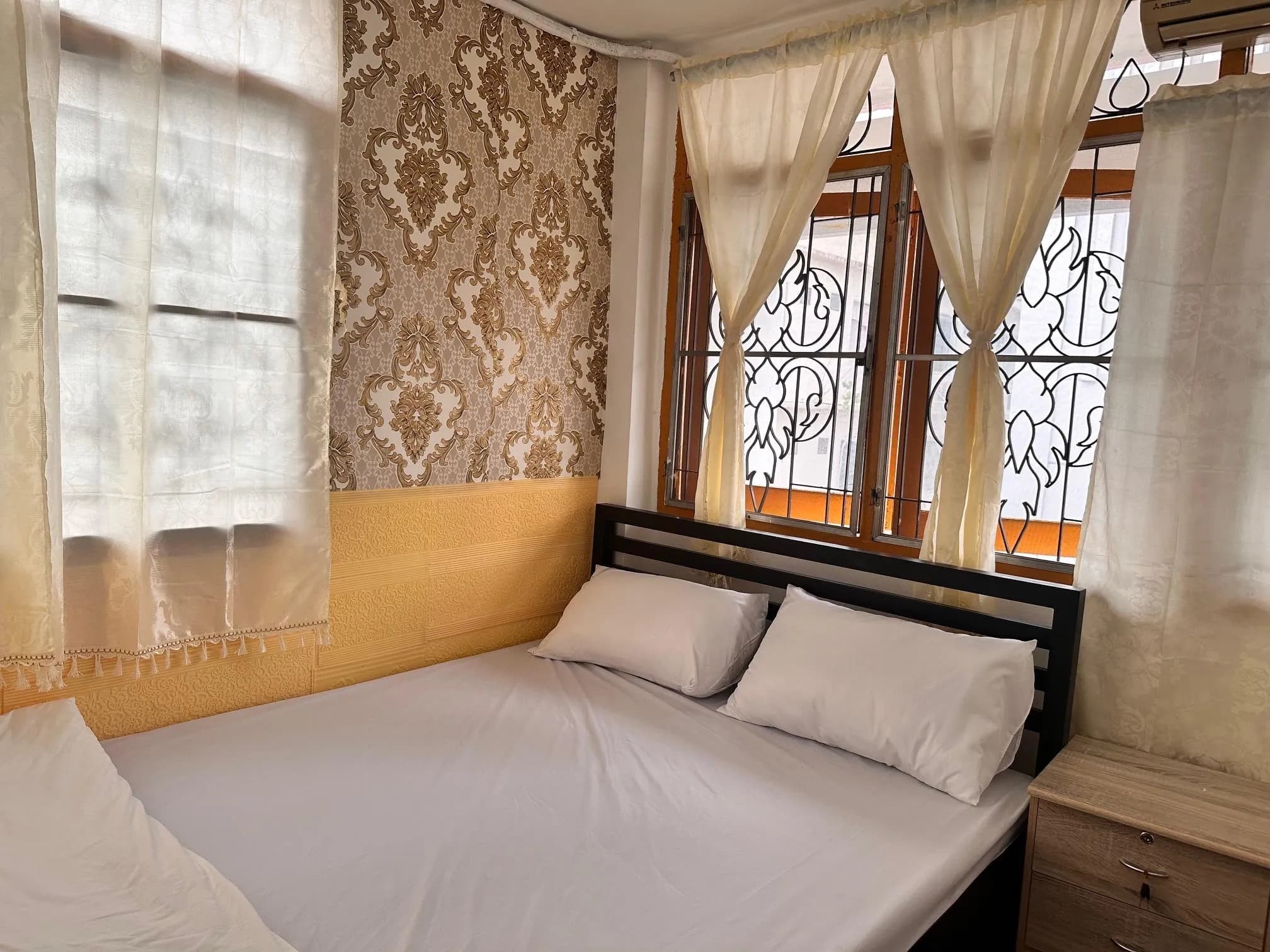 Yumatashi Hostel