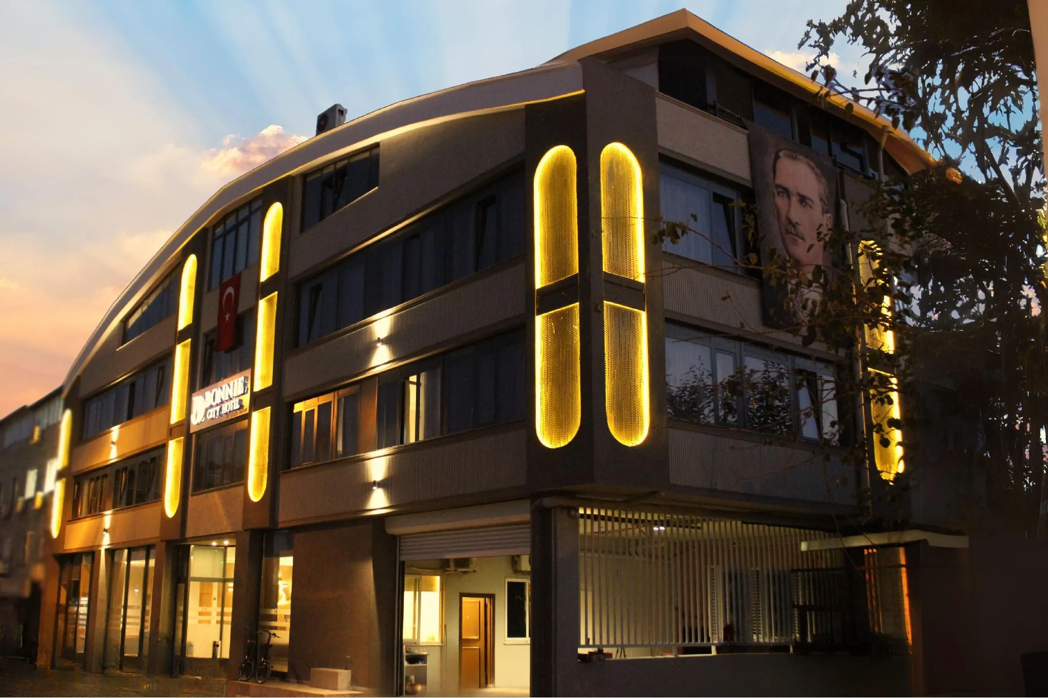 BONNIE CITY HOTEL