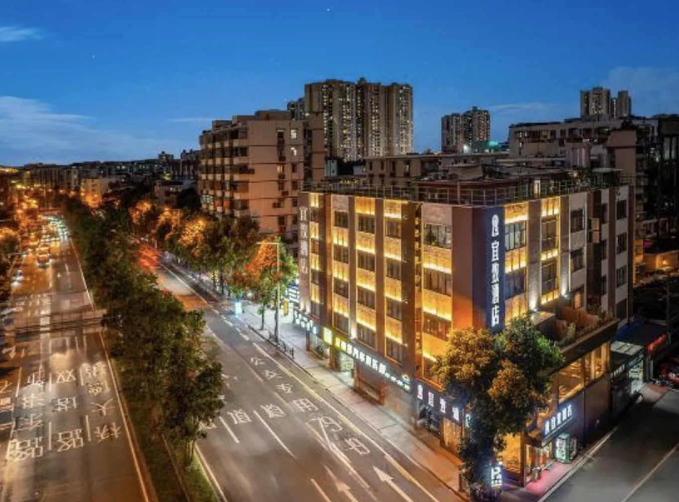 Licheng Borui Hotel (Guangzhou Tapazhou Convention and Exhibition Center)