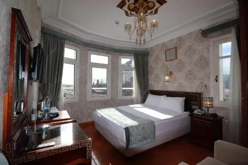 Blue House Hotel