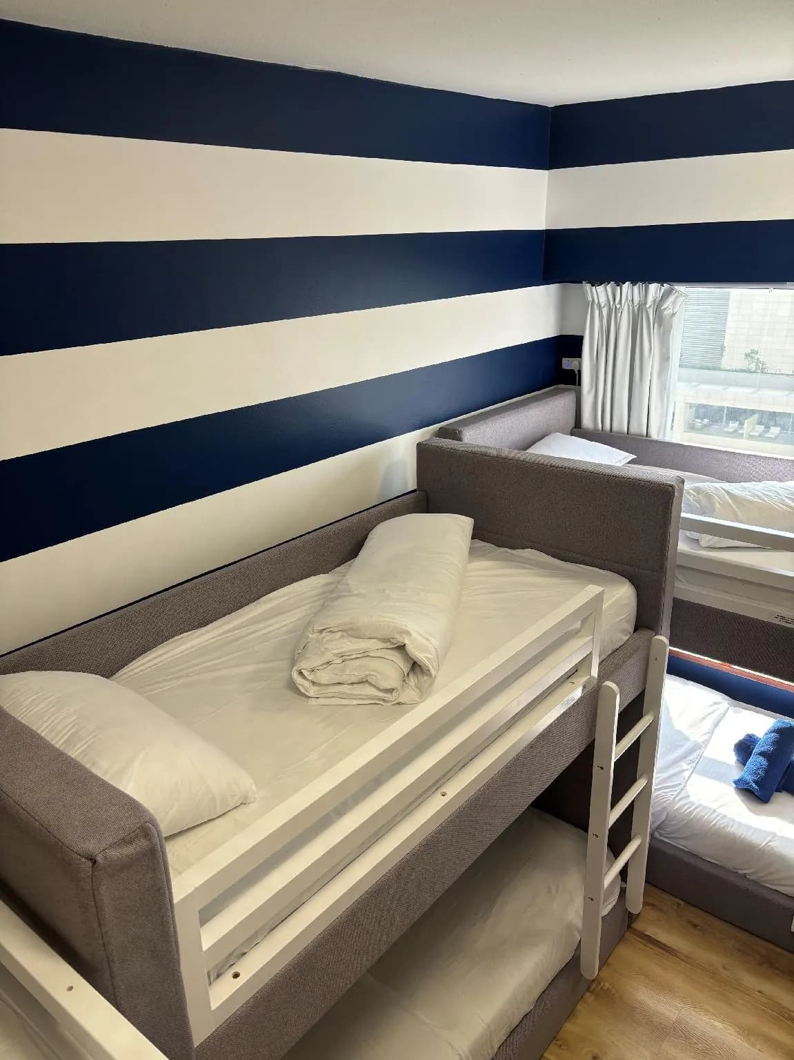 Urban Panda Beach Hostel JBR