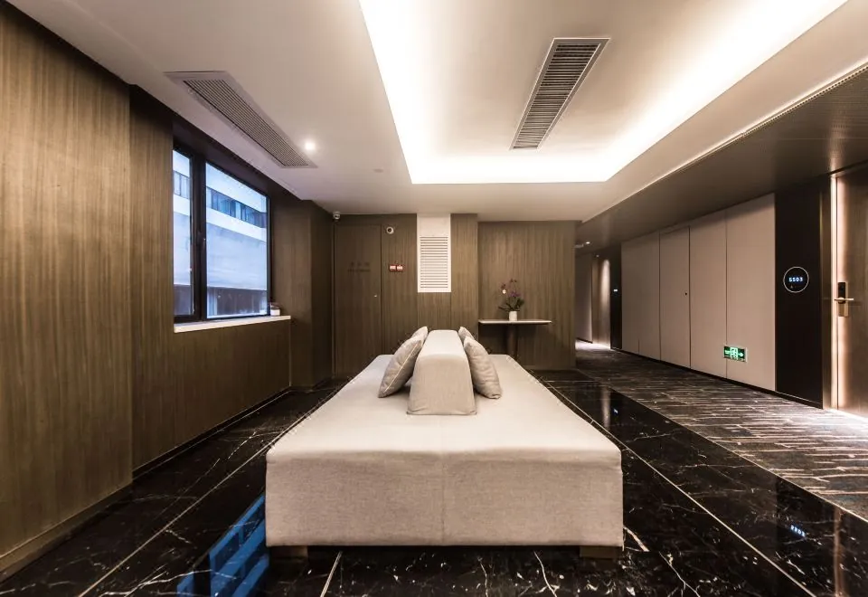 Amber Residence