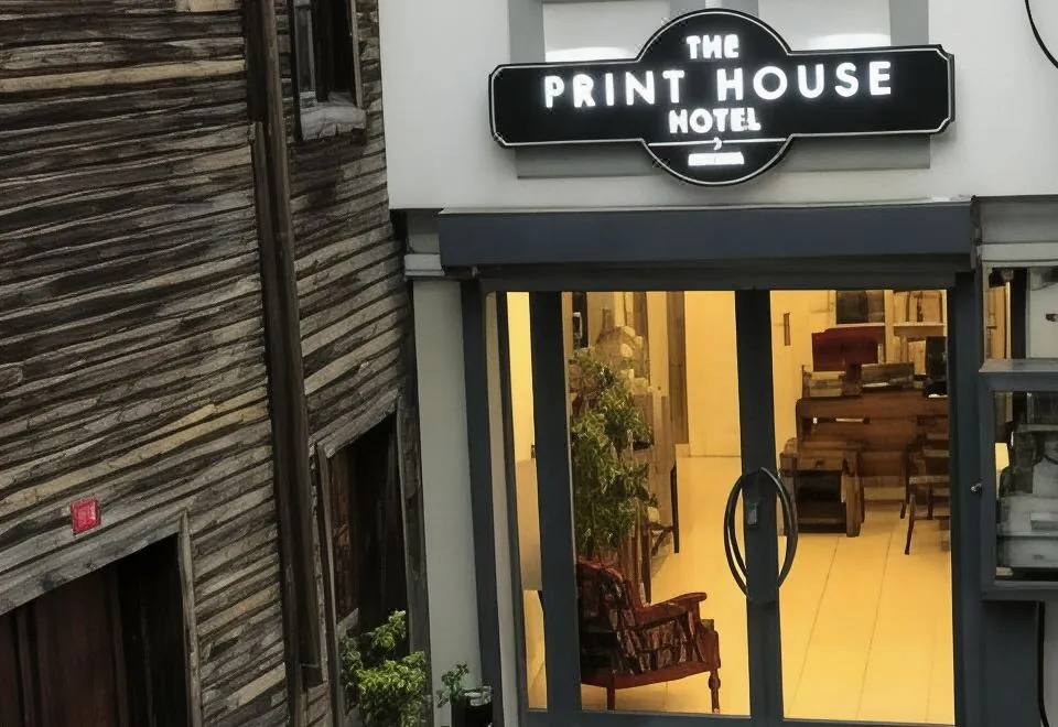 Cheers Printhouse Hotel